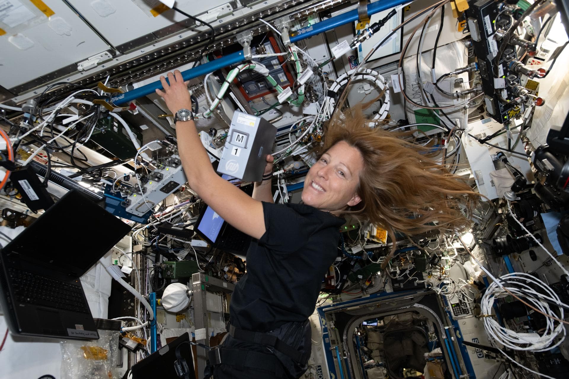 New Expedition 74 Foursome Kicks off Science, Gets Used to Space