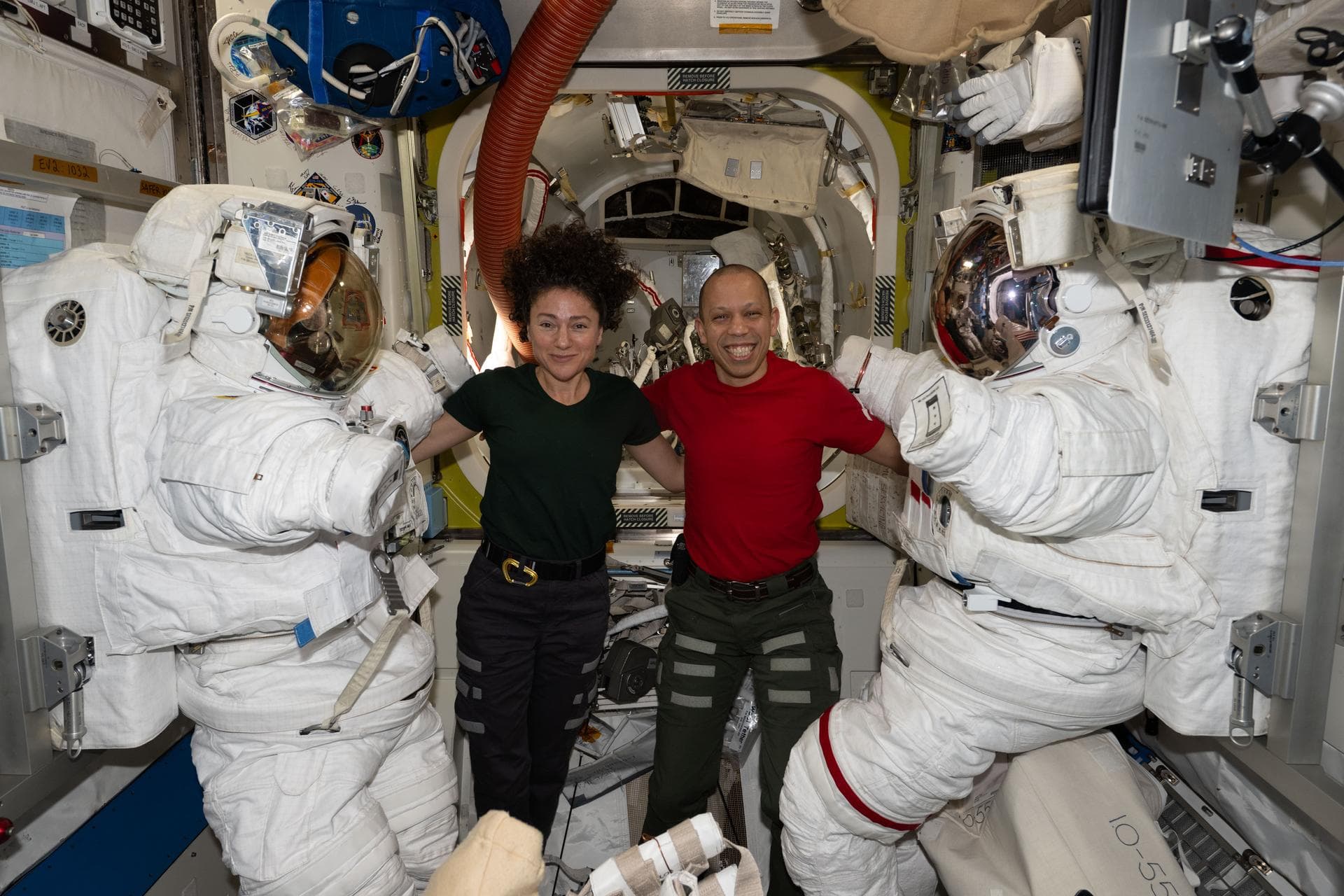 Cartilage Engineering, Blood Pressure Studies Kick Off Week Aboard Station