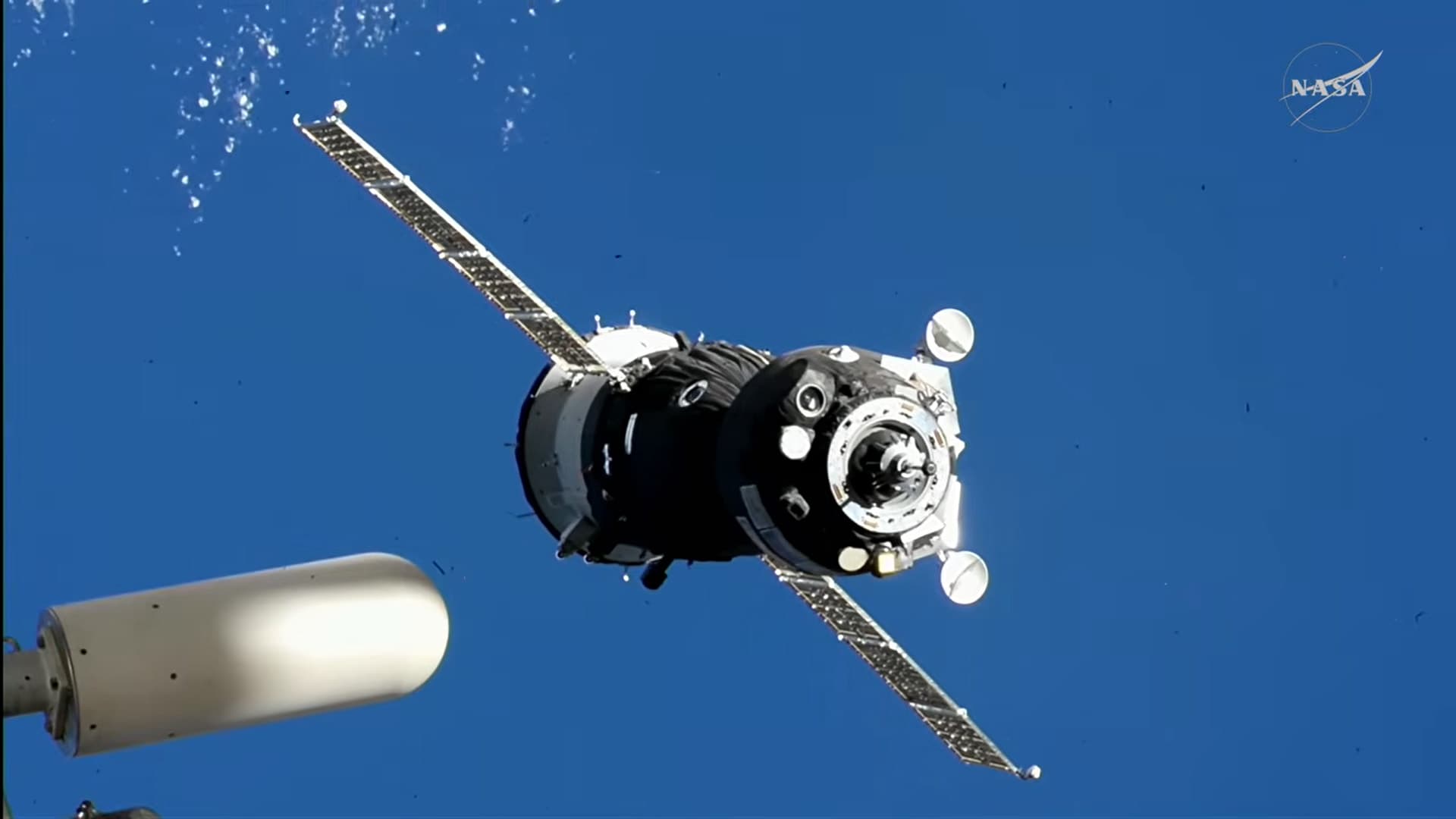 Three New Crew Members Aboard Soyuz Dock to Station
