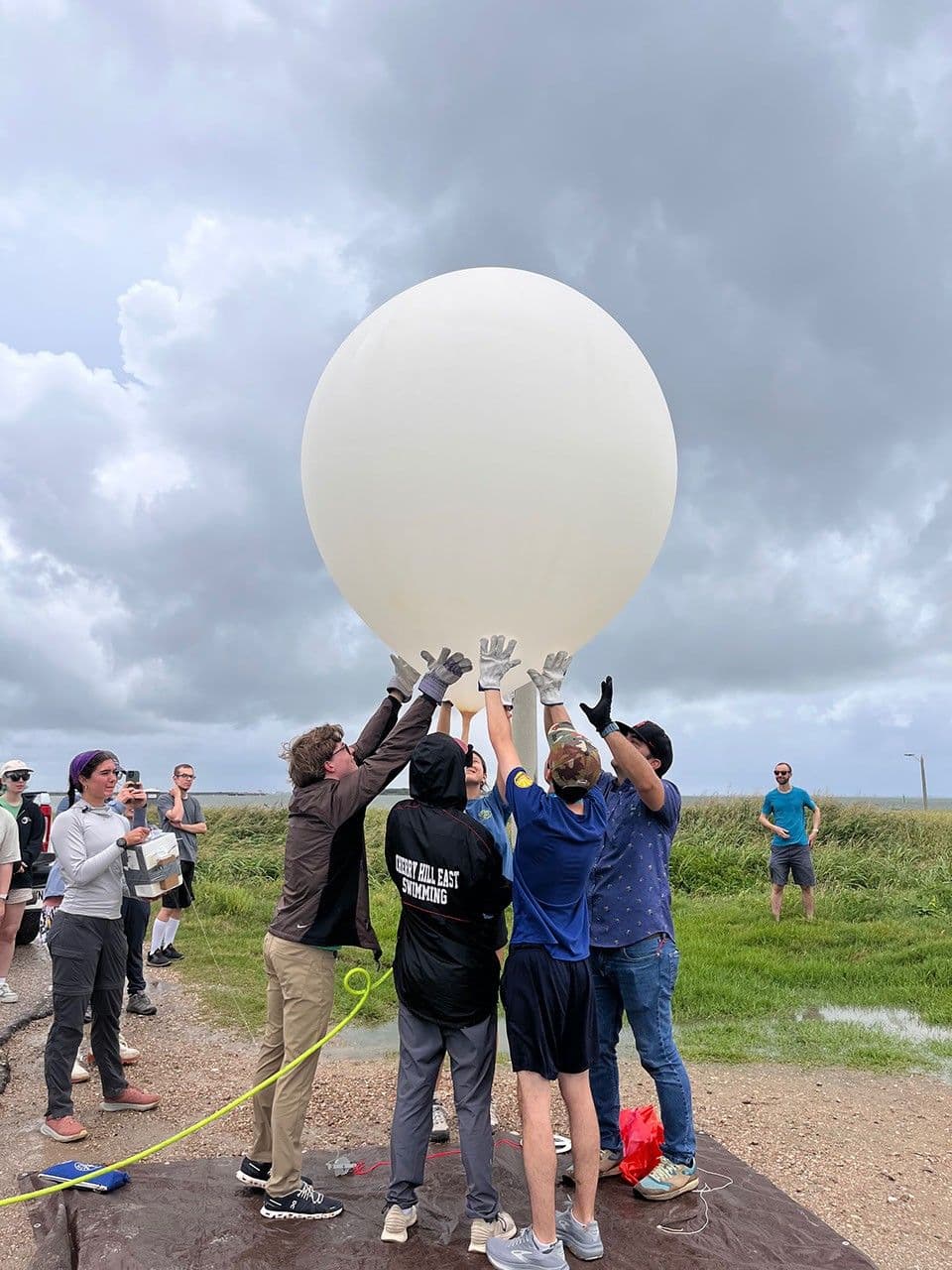 Students Take on Airborne Field Research with NASA
