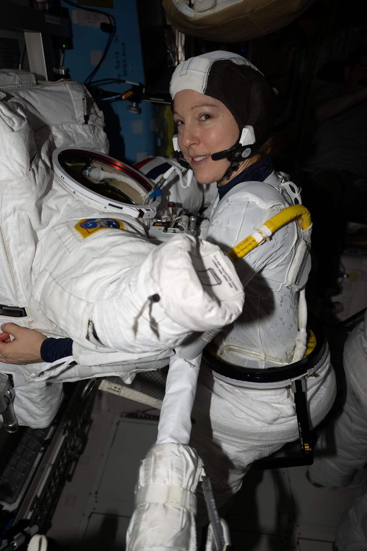 Week Ends With Spacewalk Preps and Space Exercise Research
