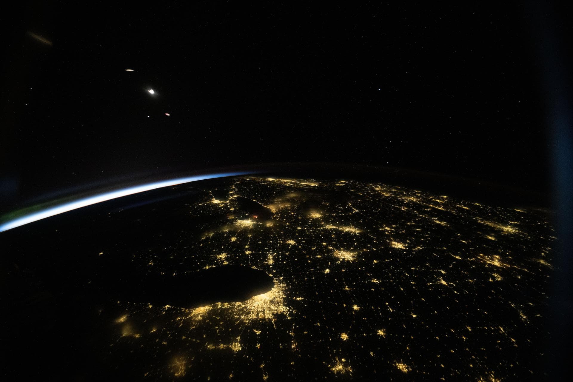Week Ends With Soldering, Lunar Simulations, and Cargo Mission Preps