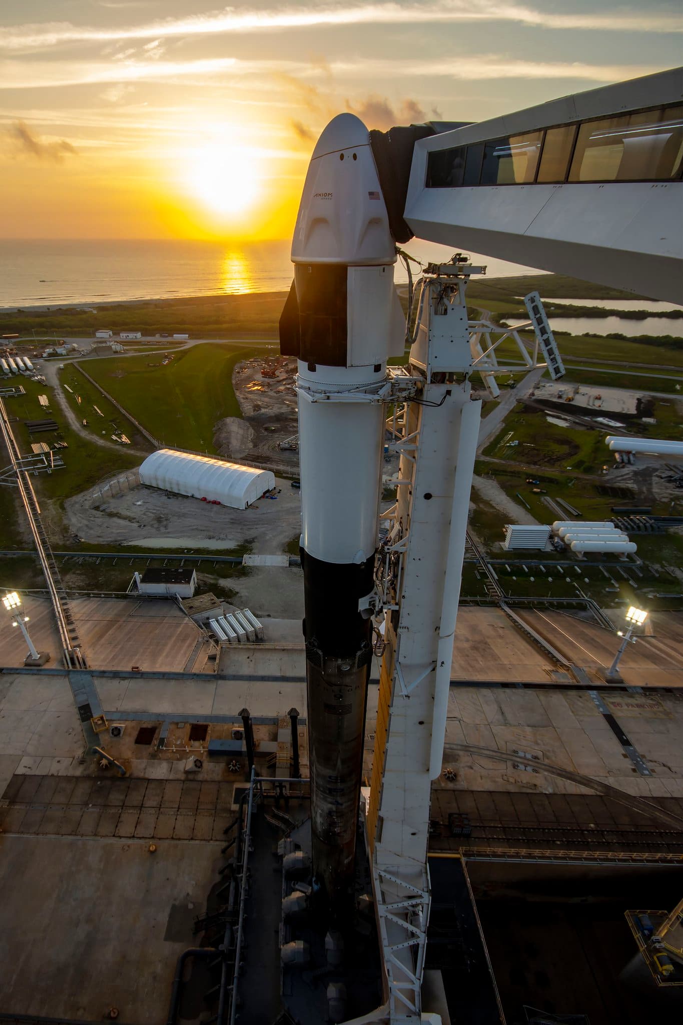 Falcon 9 Block 5 | Axiom Space Mission 1 — Falcon 9