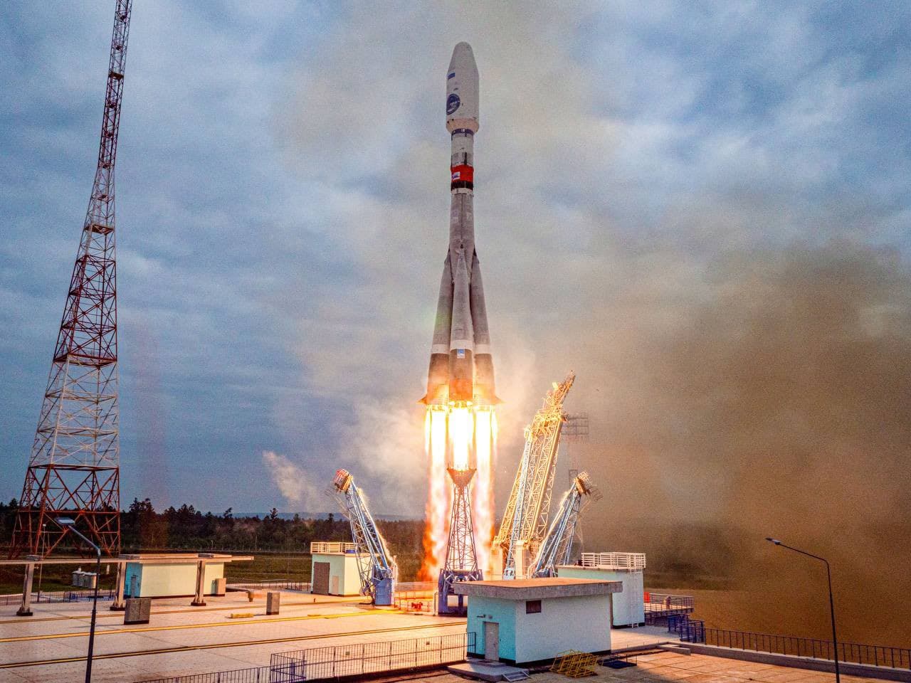 Soyuz 2.1b/Fregat-M | Luna 25 — Soyuz 2.1b/Fregat-M