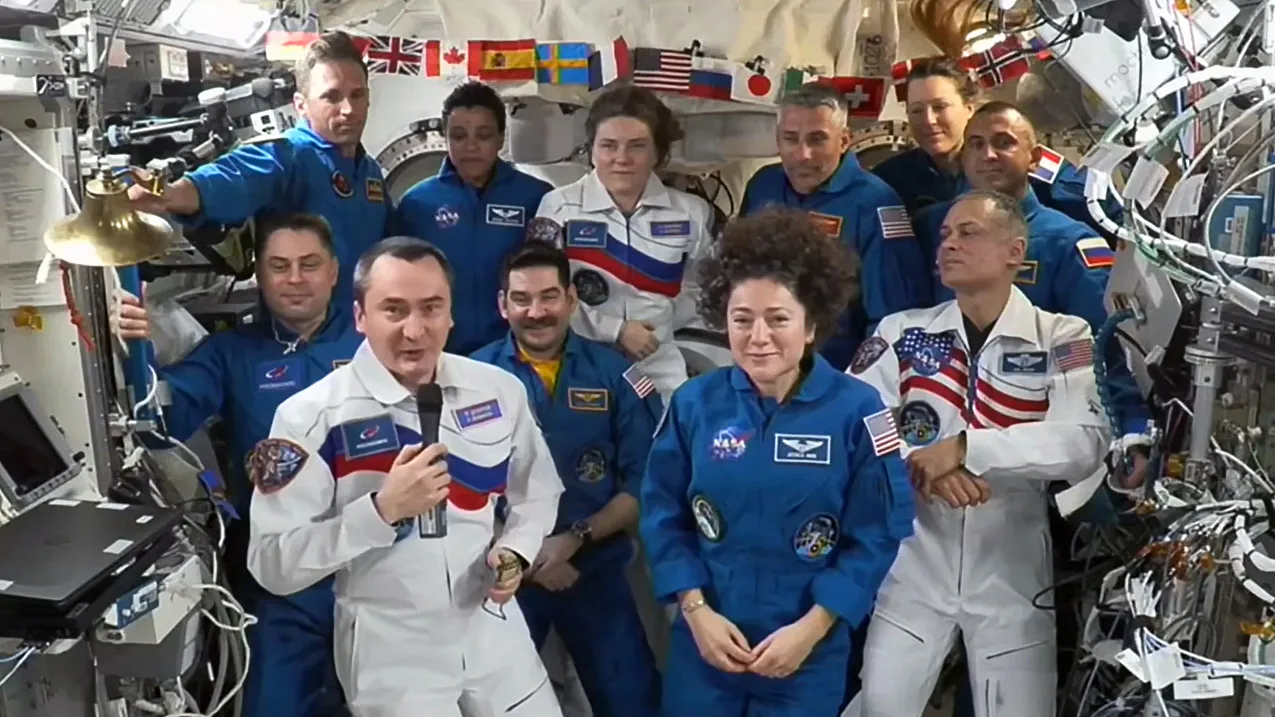 Expedition 75 Welcomes Crew-13 and Preps for Crew-12 Departure