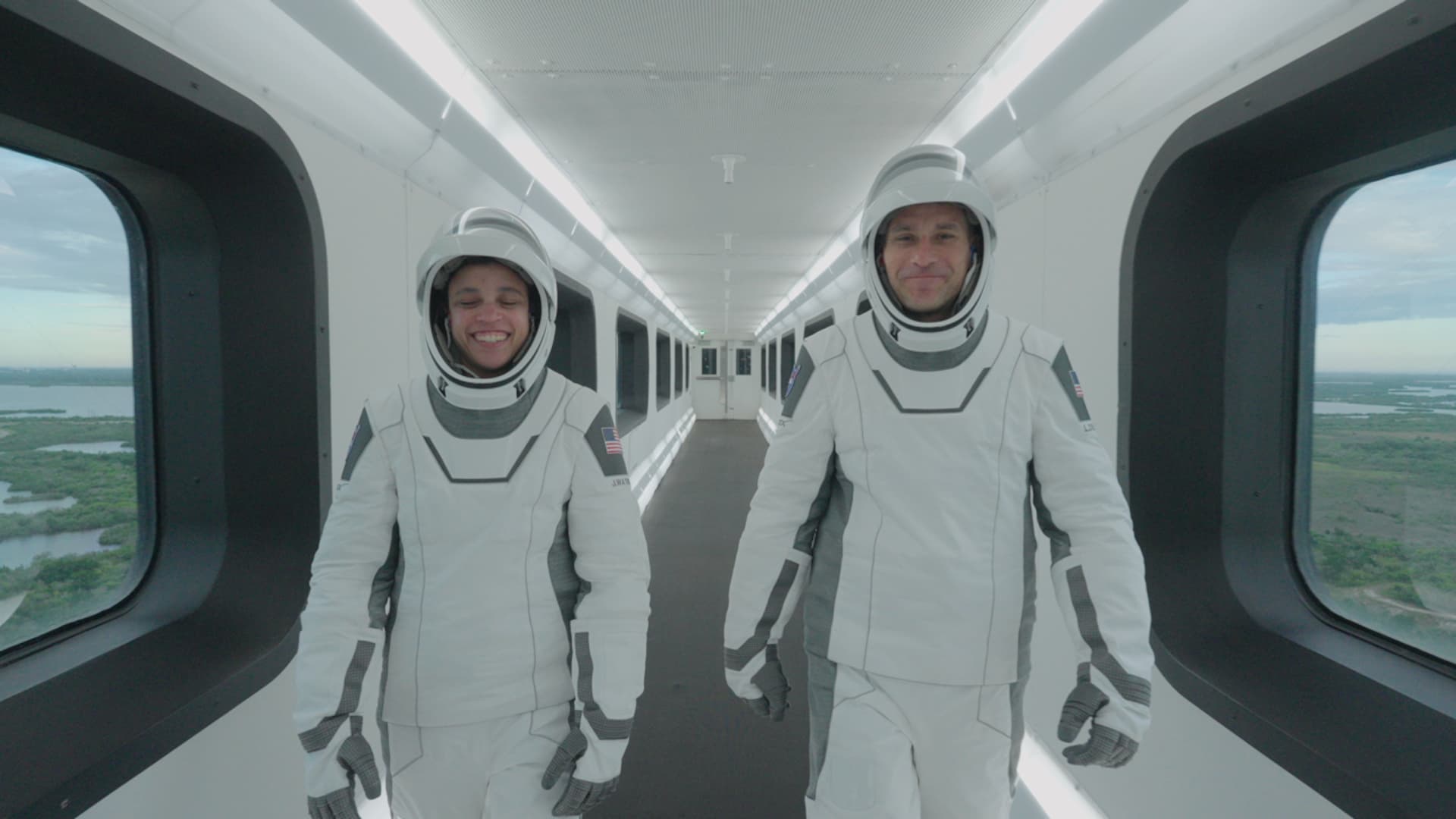 All Aboard! Astronauts Climb Into Dragon for NASA Crewed Mission
